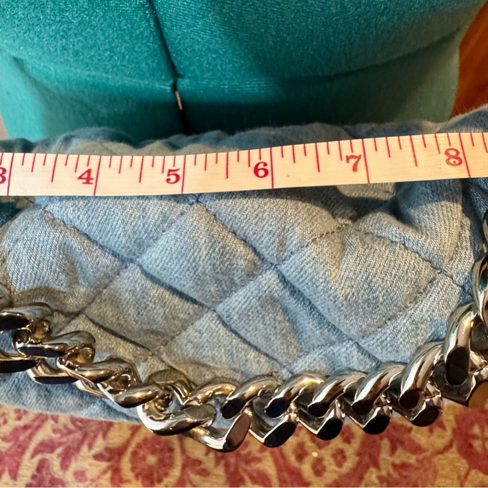 NWT - STELLA MCCARTNEY
Soft Quilted Denim Beckett Shoulder Bag In Blue - Picture 9 of 16